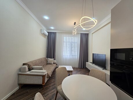 Kirayə 2 otaqlı mənzil, 70 m², Renessans Palace: 1 200 ₼/ay 3