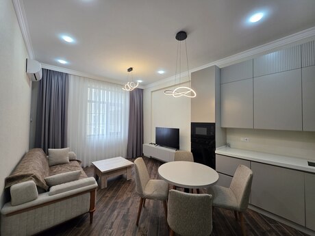 Kirayə 2 otaqlı mənzil, 70 m², Renessans Palace: 1 200 ₼/ay 2