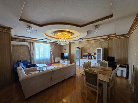 Kirayə 3 otaqlı mənzil, 136 m², Nərimanov: 1 200 ₼/ay 4