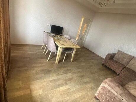 Объявление №6423244 - Баку, м. Мемар Аджеми, 2-комн., 75 м², 10/16 этаж
