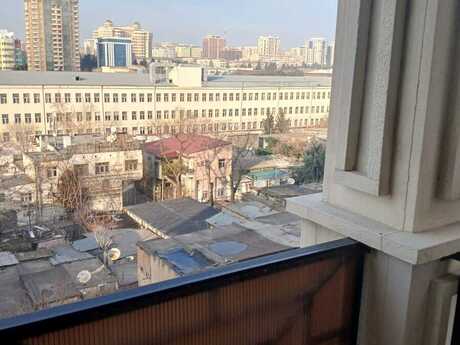 3-комнатная квартира, 158 м², Nizami: 500 000 ₼ 5