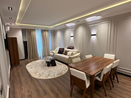 Kirayə 2 otaqlı mənzil, 110 m², 8 Noyabr: 1 250 ₼/ay 2