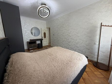3 otaqlı mənzil, 90 m², Nəsimi: 217 000 ₼ 2