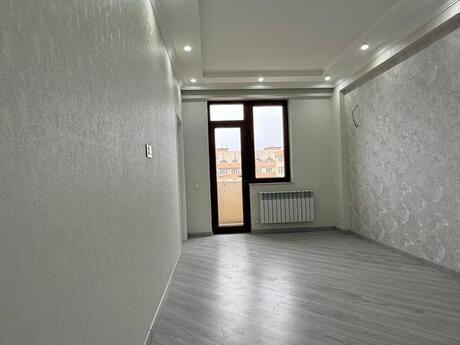 3 otaqlı mənzil, 80 m², Suraxanı: 160 000 ₼ 2