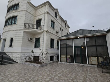 Elan №6423351 - Bakı, Nəsimi m., 8 otaqlı, 740 m²