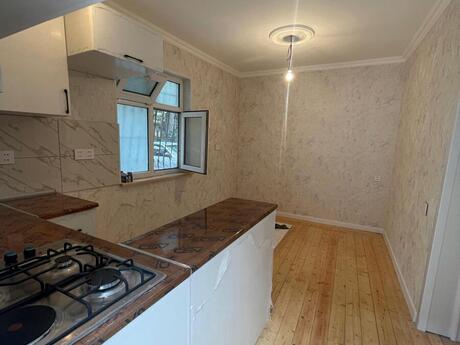 2 otaqlı həyət evi, 30 m², 28 May: 89 000 ₼ 4