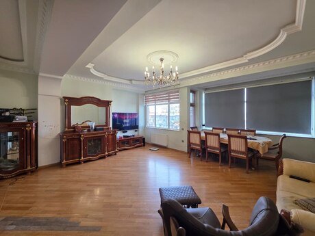3 otaqlı mənzil, 137 m², Həzi Aslanov: 290 000 ₼ 3