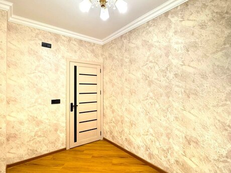 3 otaqlı mənzil, 60 m², Bakıxanov: 160 000 ₼ 2