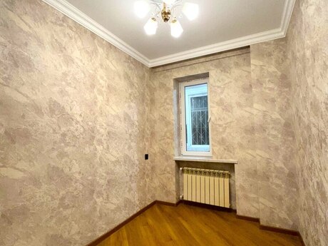 3 otaqlı mənzil, 60 m², Bakıxanov: 160 000 ₼ 5