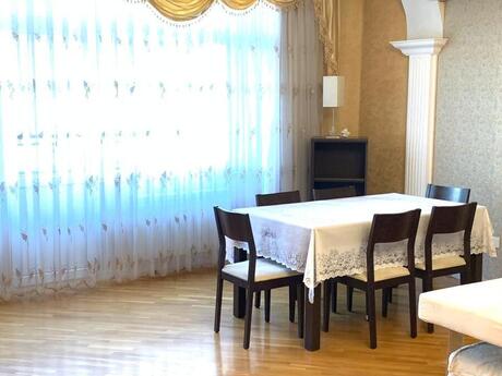 Kirayə 3 otaqlı mənzil, 150 m², Nizami: 1 200 ₼/ay 3