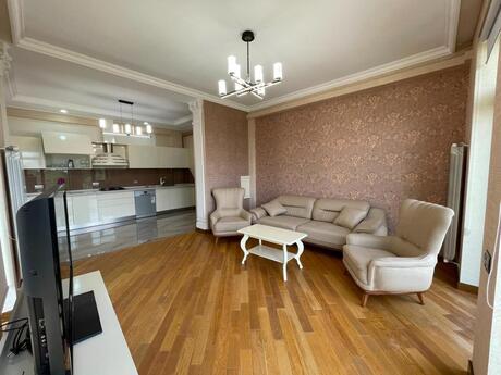 Kirayə 2 otaqlı mənzil, 95 m², 28 May: 1 600 ₼/ay 3