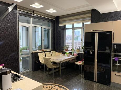 Kirayə 2 otaqlı mənzil, 171 m², Nizami: 1 800 ₼/ay 3