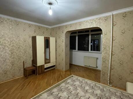 Kirayə 3 otaqlı mənzil, 200 m², İnşaatçılar: 800 ₼/ay 4