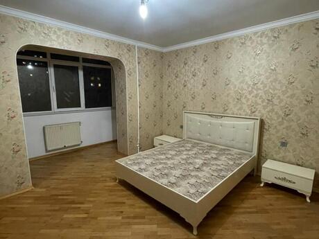 Kirayə 3 otaqlı mənzil, 200 m², İnşaatçılar: 800 ₼/ay 3