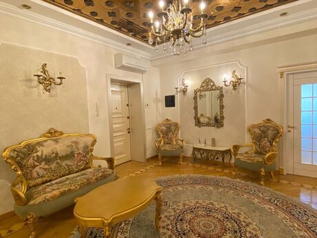Kirayə 3 otaqlı mənzil, 130 m², Gənclik: 1 700 ₼/ay 2