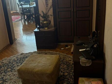 3 otaqlı mənzil, 100 m², Elmlər Akademiyası: 300 000 ₼ 3