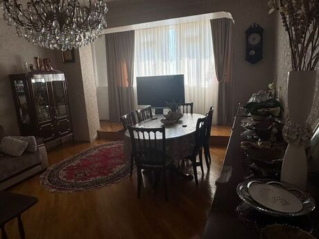 Elan №6423551 - Bakı, Elmlər Akademiyası m., 3 otaqlı, 100 m², 3/9 mərtəbə