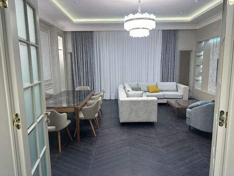 Kirayə 3 otaqlı mənzil, 180 m², 28 May: 3 500 ₼/ay 2
