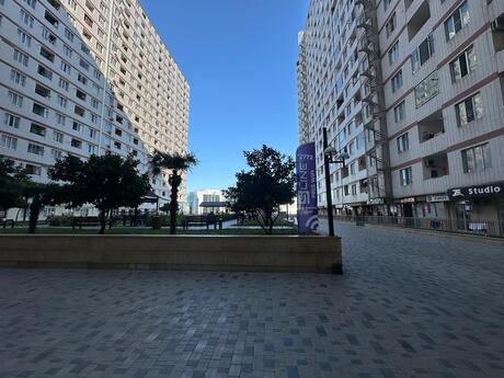 2-комнатная квартира, 63 м², 20 Yanvar: 220 000 ₼ 2