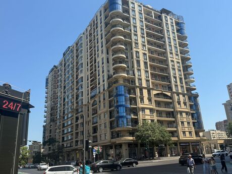 Elan №6423569 - Bakı, Elmlər Akademiyası m., 3 otaqlı, 120 m², 5/18 mərtəbə