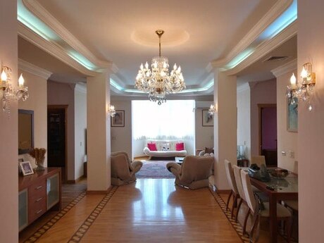 5 otaqlı mənzil, 220 m², Elmlər Akademiyası: 369 000 ₼ 3