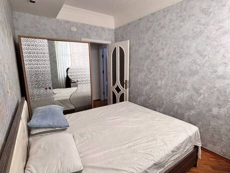 3 otaqlı mənzil, 100 m², Neftçilər: 250 000 ₼ 3