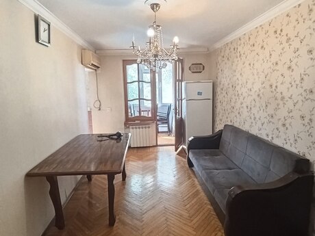Объявление №6423696 - Баку, м. Элмляр Академиясы, 3-комн., 65 м², 4/5 этаж
