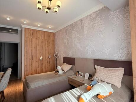 3 otaqlı mənzil, 128 m², BCR Khatai: 575 000 ₼ 3