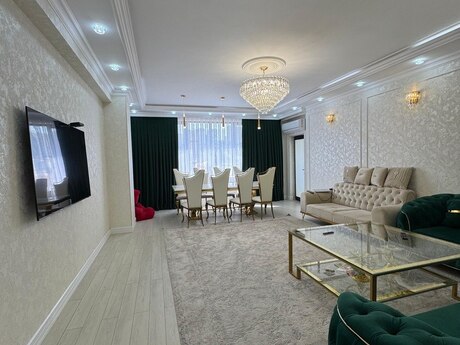 3 otaq · 150 m² · 4/19 mərtəbə, Nizami