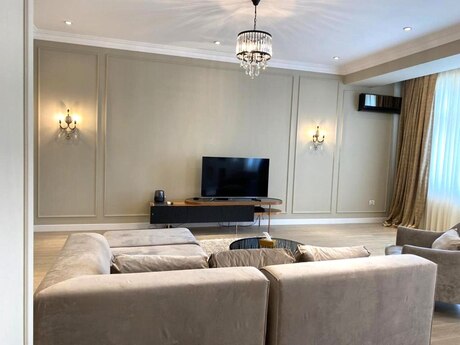 Kirayə 3 otaqlı mənzil, 170 m², Elmlər Akademiyası: 3 500 ₼/ay 3