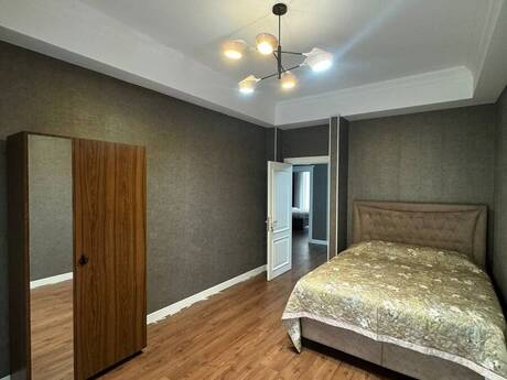4-room apartment for rent, 150 m², Ağ şəhər: 1 799 ₼/mo 3