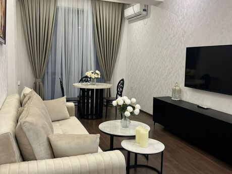 Kirayə 2 otaqlı mənzil, 70 m², Nərimanov: 1 000 ₼/ay 2
