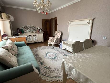 Elan №6423913 - Bakı, Həzi Aslanov m., 2 otaqlı, 60 m², 4/5 mərtəbə