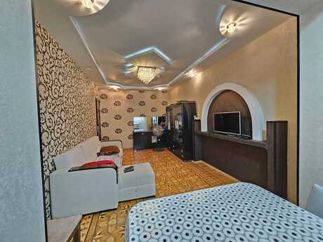 3 otaqlı mənzil, 85 m², 8-ci mikrorayon: 240 000 ₼ 3