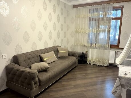Объявление №6423575 - Баку, м. 20 января, 2-комн., 65 м², 1/5 этаж