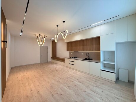 3 otaq · 141 m² · 16/17 mərtəbə, Nəsimi