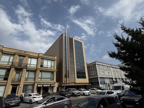 Elan №6424115 - Bakı, Gənclik m., 1080 m²