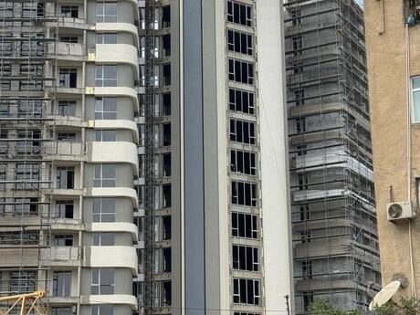 Bakıxanovda 2 otaqlı yeni tikili mənzil satılır, 51 m², 122 400 AZN, şəkil 3 / 11