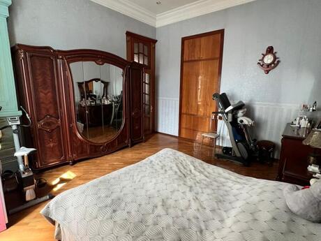 6 otaqlı mənzil, 220 m², Nizami: 450 000 ₼ 5