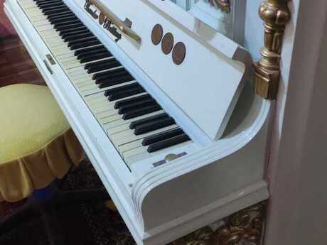 8 otaqlı mənzil, 200 m², Əhmədli: 253 210 ₼ 3