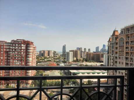 Elan №6424176 - Bakı, 28 May m., 3 otaqlı, 90 m², 12/15 mərtəbə