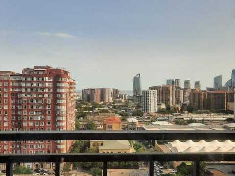 3 otaqlı mənzil, 90 m², 28 May: 320 000 ₼ 2