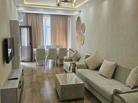 Elan №6424191 - Bakı, Gənclik m., 2 otaqlı, 60 m², 3/15 mərtəbə