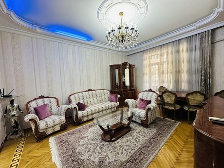 Аренда: 4-комнатная квартира, 120 м², Sahil: 1 350 ₼/мес 4