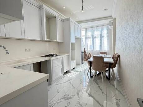 3 otaqlı mənzil, 135 m², İnşaatçılar: 306 000 ₼ 5