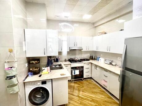 3-room apartment, 94 m², Nəsimi: 235 000 ₼ 5