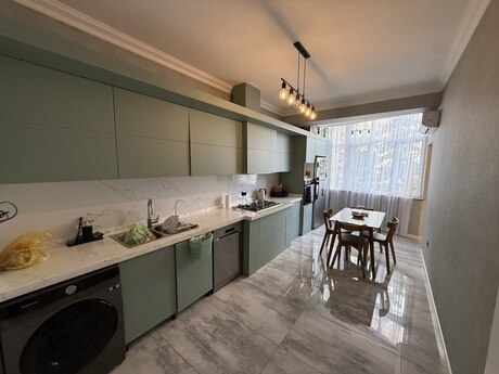 Объявление №6424375 - Баку, м. Азадлыг проспекти, 3-комн., 150 м², 4/12 этаж