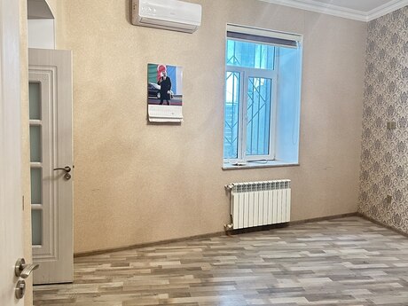 Kirayə 3 otaqlı mənzil, 100 m², 28 May: 1 100 ₼/ay 2