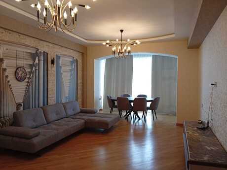 Elan №6424386 - Bakı, Şah İsmayıl Xətai m., 3 otaqlı, 164 m², 19/22 mərtəbə