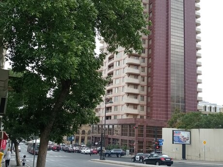 1-room apartment for rent, 35 m², 28 May: 300 ₼/mo 5
